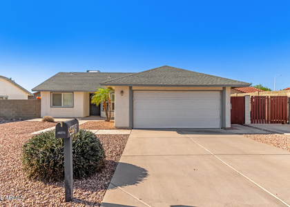4109 E Ahwatukee Drive - Photo 1