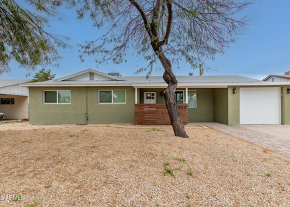 7243 E Mckinley Street - Photo 1