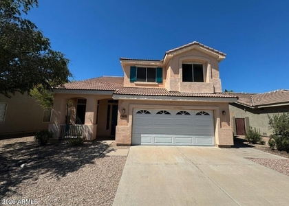 1470 W Armstrong Way - Photo 1