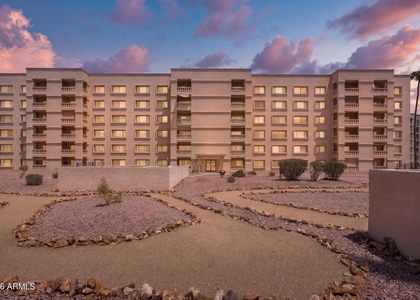 7920 E Camelback Road - Photo 1