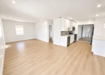 913 N 18th Street - Photo 1