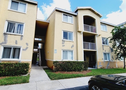 2640 S University Drive - Photo 1