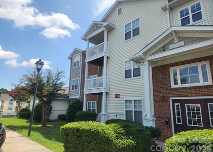 10522 Hill Point Court - Photo 1