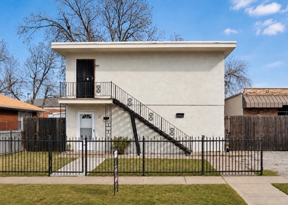 3039 College Avenue - Photo 1