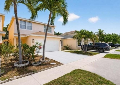 4131 Eastridge Circle - Photo 1