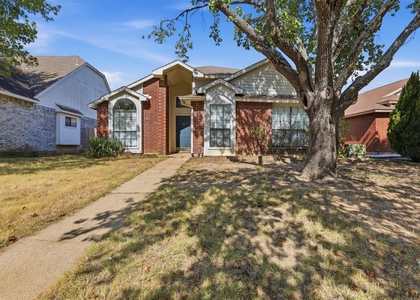 508 Sims Drive - Photo 1