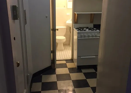  East 38th Street - Photo 1
