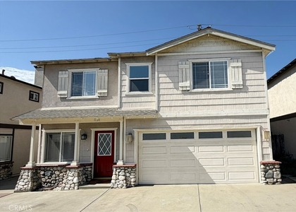 1124 S Mayflower - Photo 1