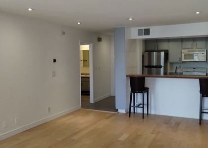 740 N Kings Road - Photo 1