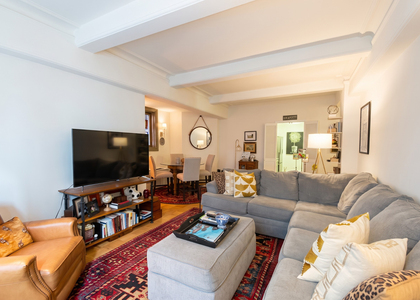 101 West 55th Street - Photo 1