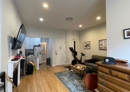 67 West 89th Street  - Photo 1