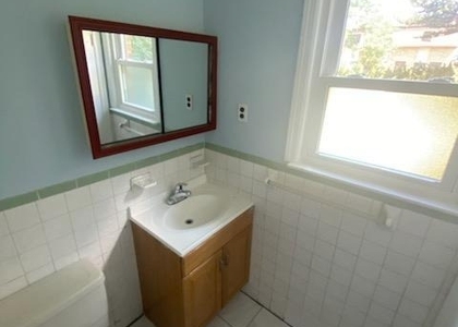 1105 N Oaks Boulevard - Photo 1