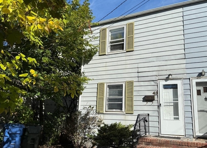 43 Crampton Avenue - Photo 1
