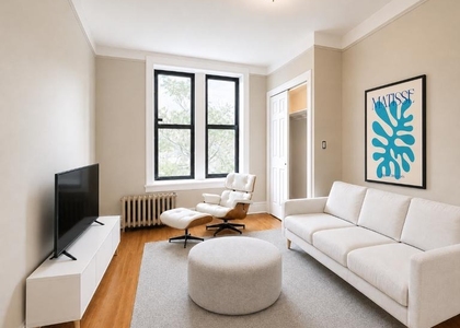 521 W 122nd Street - Photo 1