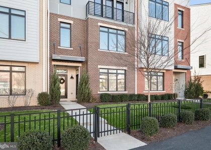 1304 Ribbon Limestone Terrace  - Photo 1
