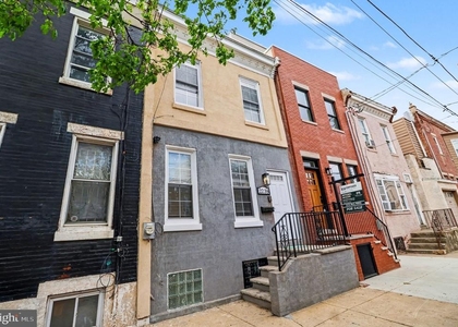 2238 Oakford Street - Photo 1
