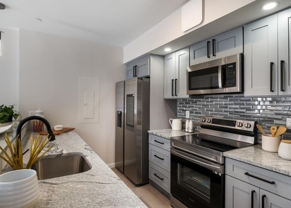 1825 Callowhill Street - Photo 1