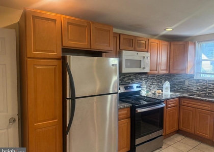 544 Wiltshire Road - Photo 1