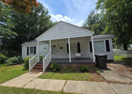 2705 Pecan - Photo 1