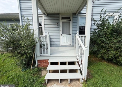 264 Kings Highway - Photo 1
