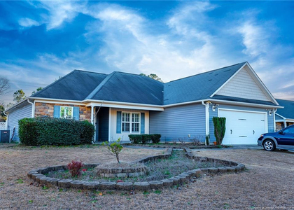 700 Hogart Street - Photo 1