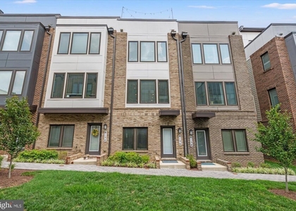 8156 Tompkins Street - Photo 1