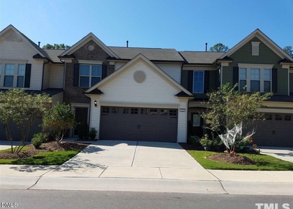 522 Denhoff Drive - Photo 1