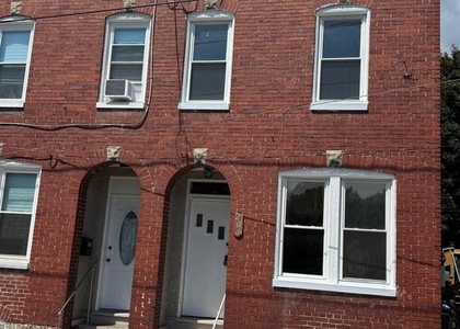 206 Pear Street - Photo 1