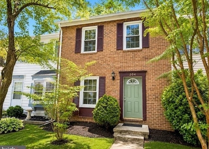 204 Michele Circle - Photo 1
