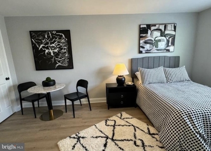 1010 P Street Nw - Photo 1
