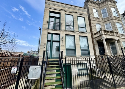1537 N Fairfield Avenue - Photo 1