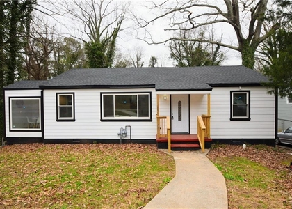 1350 Kenilworth Drive Sw - Photo 1
