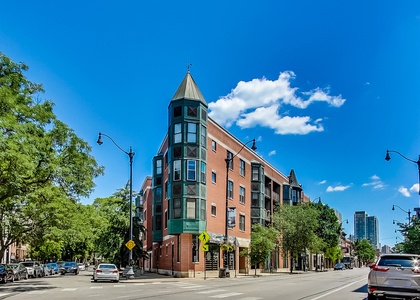 845 W Altgeld Street - Photo 1