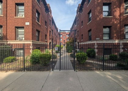 2641 N Spaulding Avenue - Photo 1