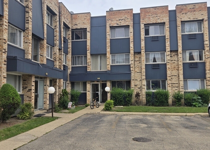 8655 1/2 W Foster Avenue - Photo 1