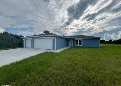9004 Lamkin Court - Photo 1
