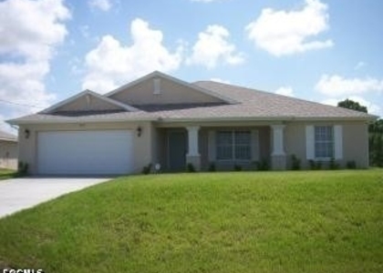 1017 Nw 24th Avenue - Photo 1