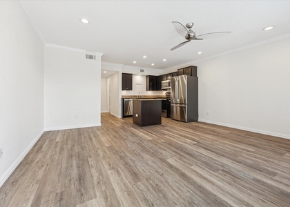 300 Pecore Street - Photo 1