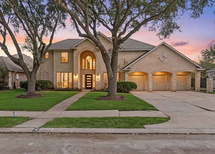 14910 Lake Woodbridge Court - Photo 1