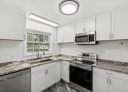 7900 Westheimer Road - Photo 1