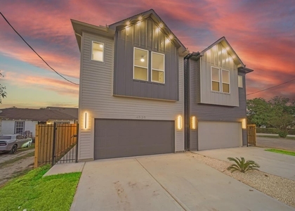 4525 Davenport Street - Photo 1