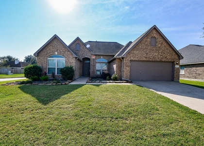 1816 Oak Lodge Drive - Photo 1