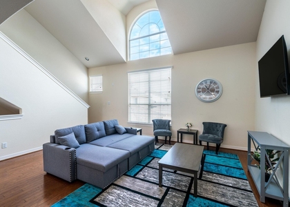 3210 Clearview Circle - Photo 1