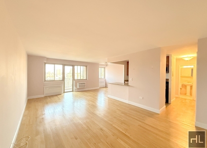 West 93 Street - Photo 1