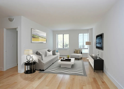  West 53rd Street - Photo 1