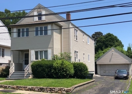 676 Courtland Avenue - Photo 1