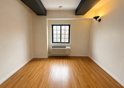 186 Lenox Rd - Photo 1