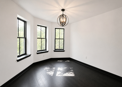 1294 Park Place - Photo 1