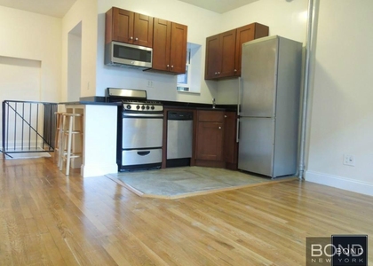West 11th Street - Photo 1