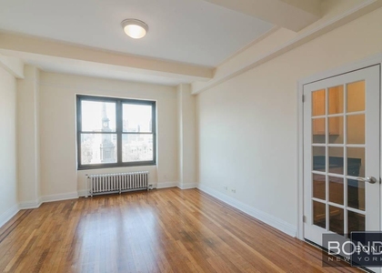 Second Avenue - Photo 1